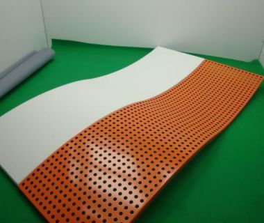 沖孔鋁單板